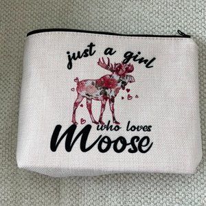 "Moose" cosmetic bag - BRAND NEW